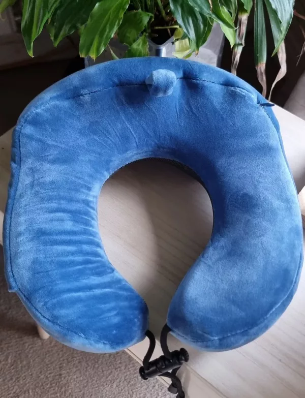 Memory foam pillow for travel - Blue