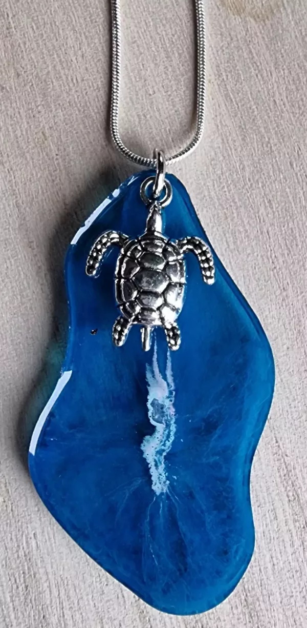 sea turtle resin necklace