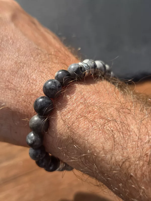 Men's Charcoal Grey and Marble effect Beaded Bracelet 7 Inch - Image 11