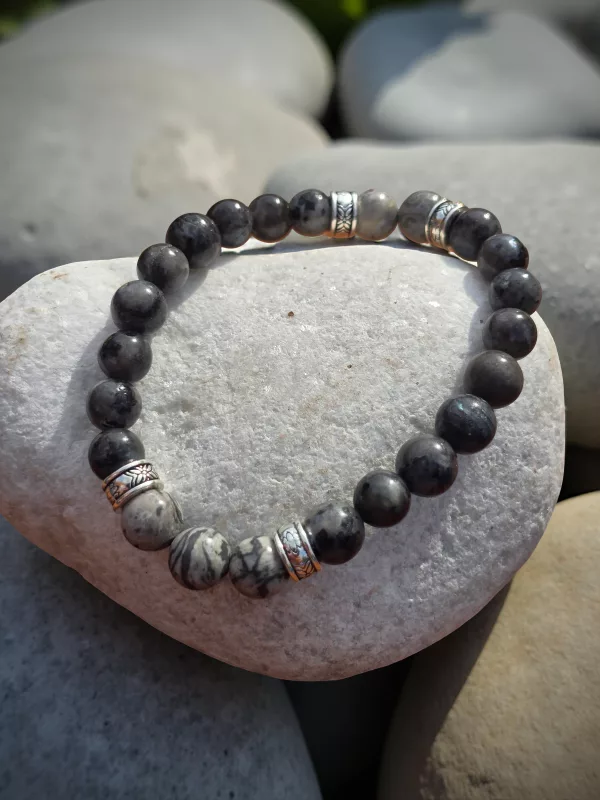 Men's Charcoal Grey and Marble effect Beaded Bracelet 7 Inch - Image 3