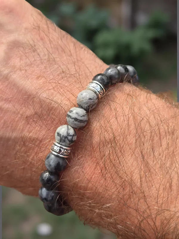 Men's Charcoal Grey and Marble effect Beaded Bracelet 7 Inch - Image 5
