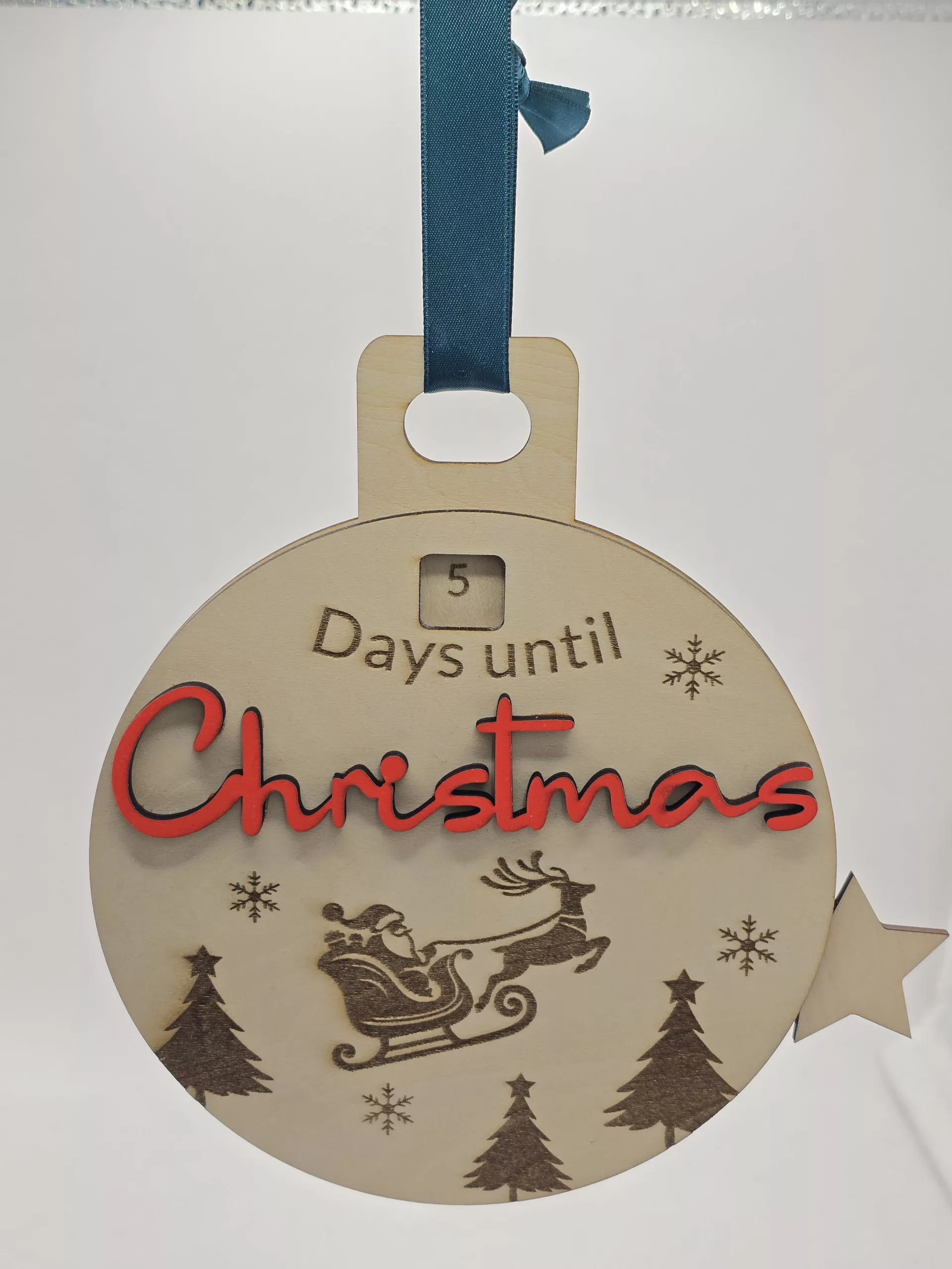 Handmade Christmas Countdown Bauble - Wooden Decretive Decoration - Image 9