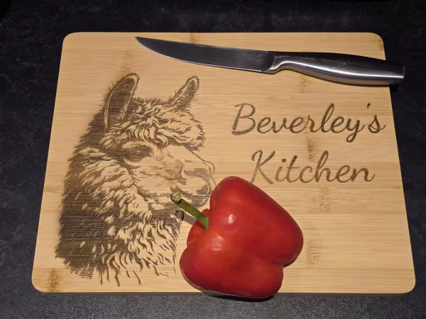 Alpaca Chopping Board with Personalisation Option - Image 6