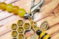 Honeybee & Honeycomb Zipper Charm - Handmade Bee Theme Bag Charm