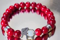 Red Marble Effect Elephant Bracelet, Beaded Stretch Jewellery for Women
