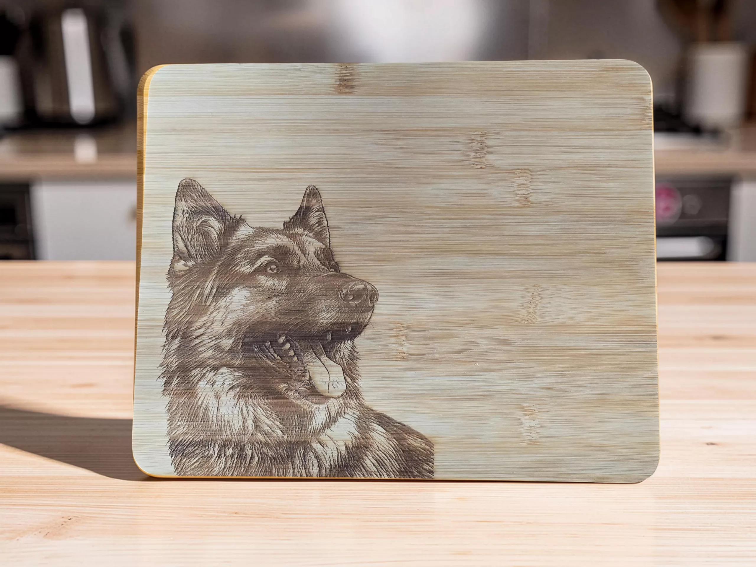 German Sheppard Bamboo Chopping Board 30cm x 24cm - Image 2
