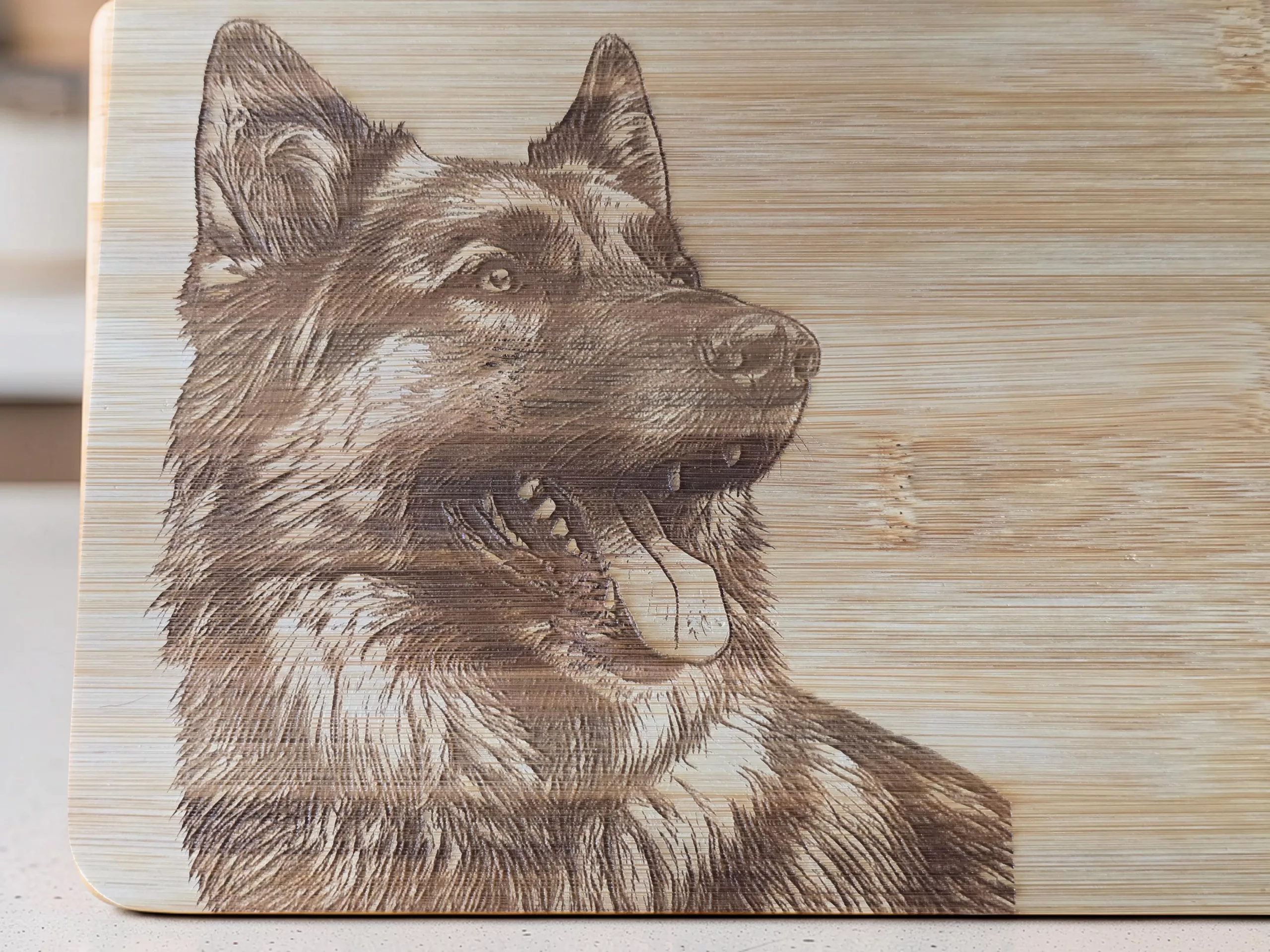 German Sheppard Bamboo Chopping Board 30cm x 24cm - Image 4
