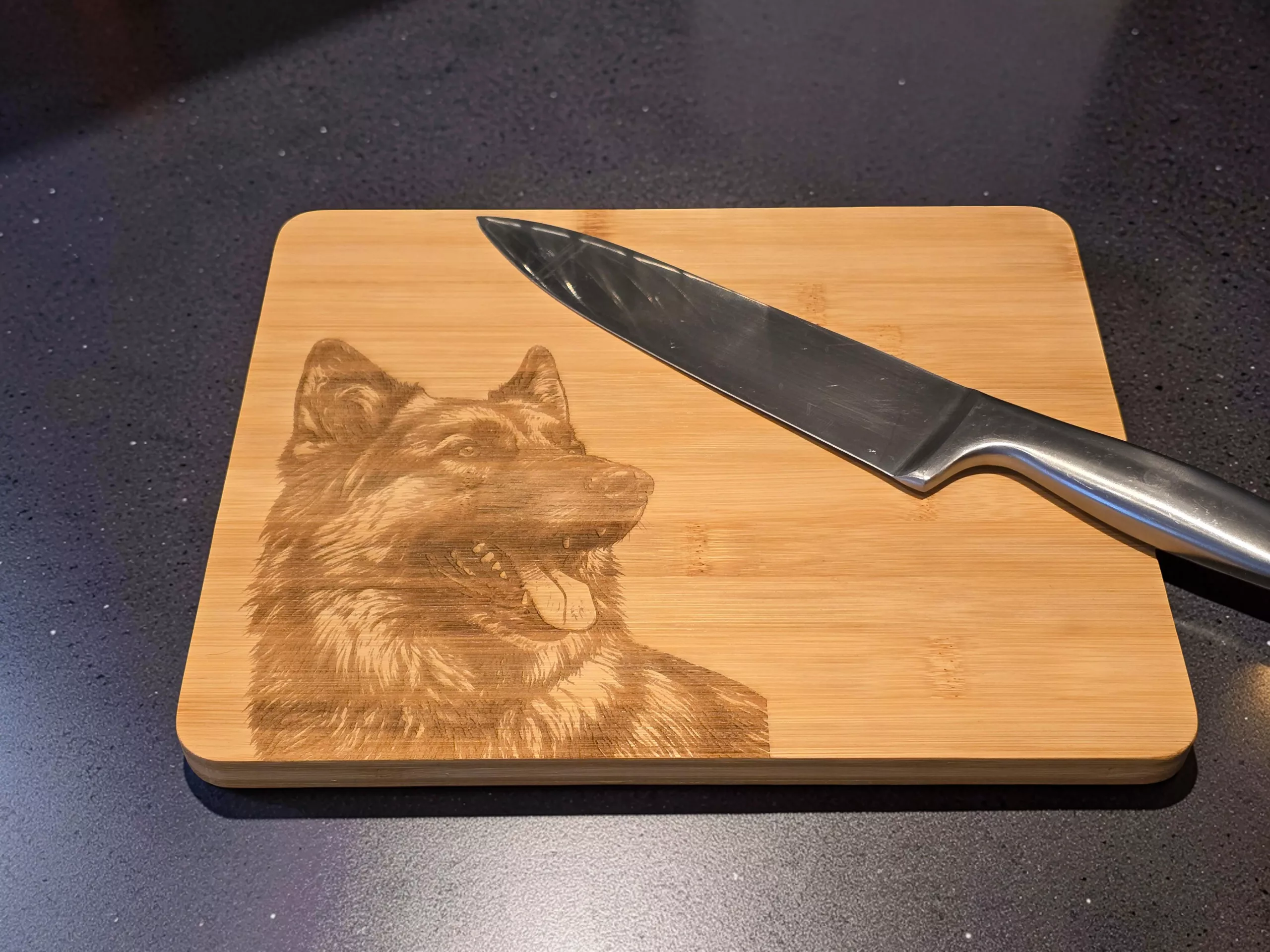 German Sheppard Bamboo Chopping Board 30cm x 24cm - Image 6