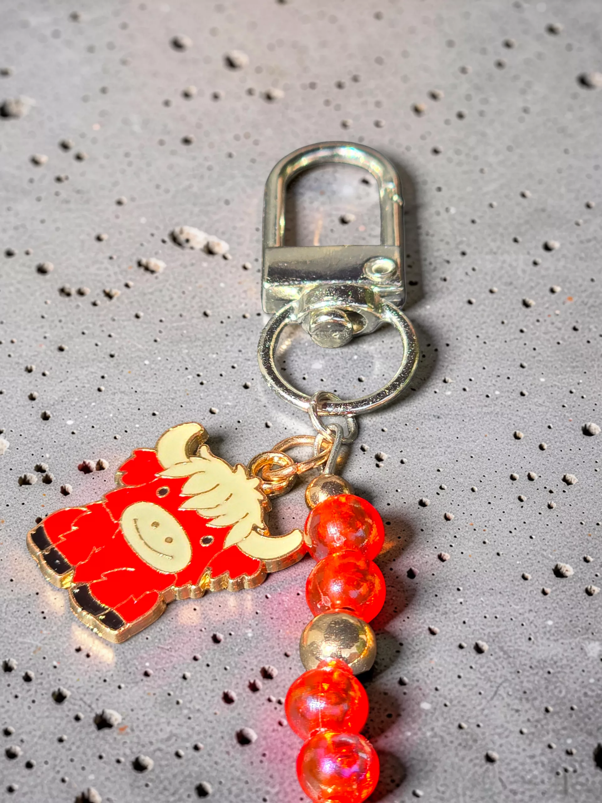 Handcrafted Highland Cow Bag Charm, Scottish Coo Keychain, Cute Purse Charm - Image 4